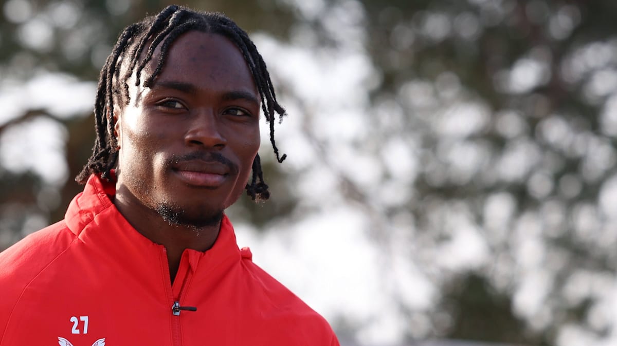 Offiziell-Essen-leiht-Abiama-von-Kaiserslautern-aus