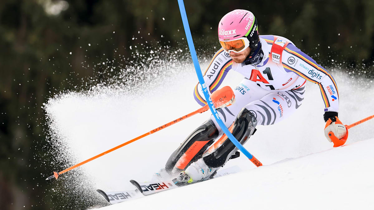 Erstes-Podium-der-Saison-Stra-er-wird-beim-Slalom-von-Kitzb-hel-Dritter