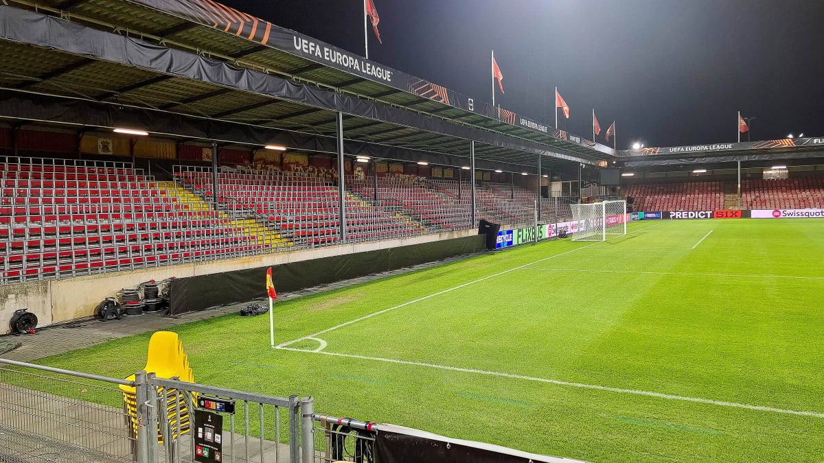 Betretungsverbot-Weite-Teile-der-VfB-Fans-vor-Anpfiff-zur-ckgefahren
