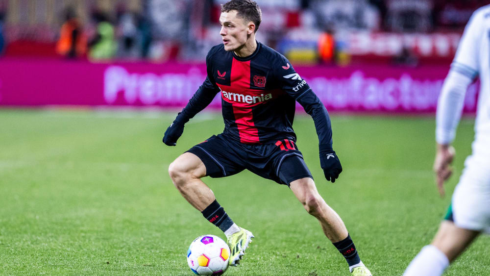 Schreckmomemt für Leverkusens Schlüsselspieler: Florian Wirtz