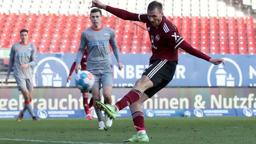 Abwehrspieler Asger Sörensen hat beim 1. FC Nürnberg verlängert.