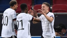 Mann des Abends bei Deutschlands U 21: Florian Wirtz (re.).