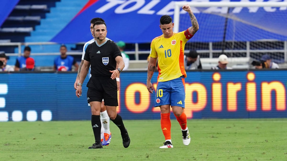 James muestra fuertes nervios: Colombia venció a Argentina