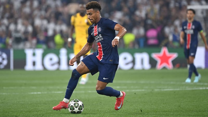 Desire Doue (PSG), actie, enkele actie, enkele afbeelding, uitsnede, volledige lichaamsfoto, compleet figuur. Voetbal UEFA Champions League Finale Paris Saint-Germain (PSG) - Inter Milaan 5-0, op 31/05/2025 München Football Arena, *** Desire Doue PSG, actie, enkele actie, enkele afbeelding, bijsnijden, volledig lichaamsbeeld, heel figuur Voetbal UEFA Champions League Finale Paris Saint-Germain PSG Inter Milaan 5-0, op 31/05 2025 München Football Arena,