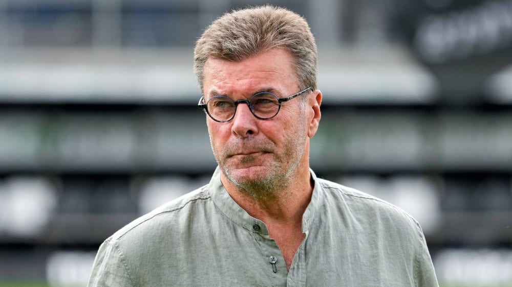 Nürnbergs Sportvorstand Dieter Hecking wird nicht mehr auf die Trainerbank zurückkehren.