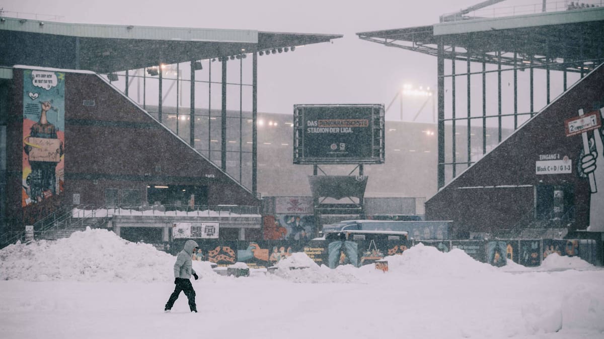 Bundesliga-Nachholspiele-im-TV-und-Stream-Wer-bertr-gt-die-Partien-am-Dienstag-