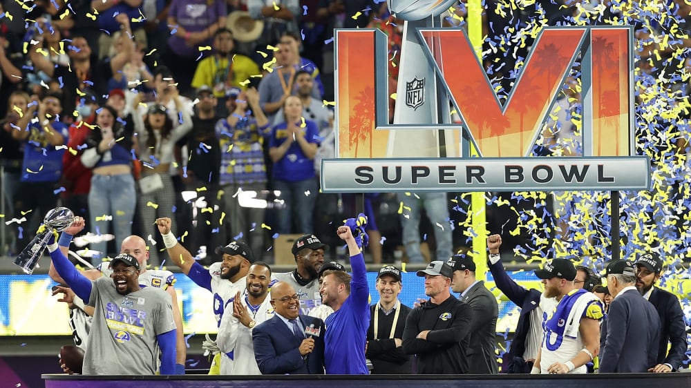 Feierstimmung im "Rams House": Los Angeles' Team feiert den Super-Bowl-Sieg im eigenen SoFi Stadium.