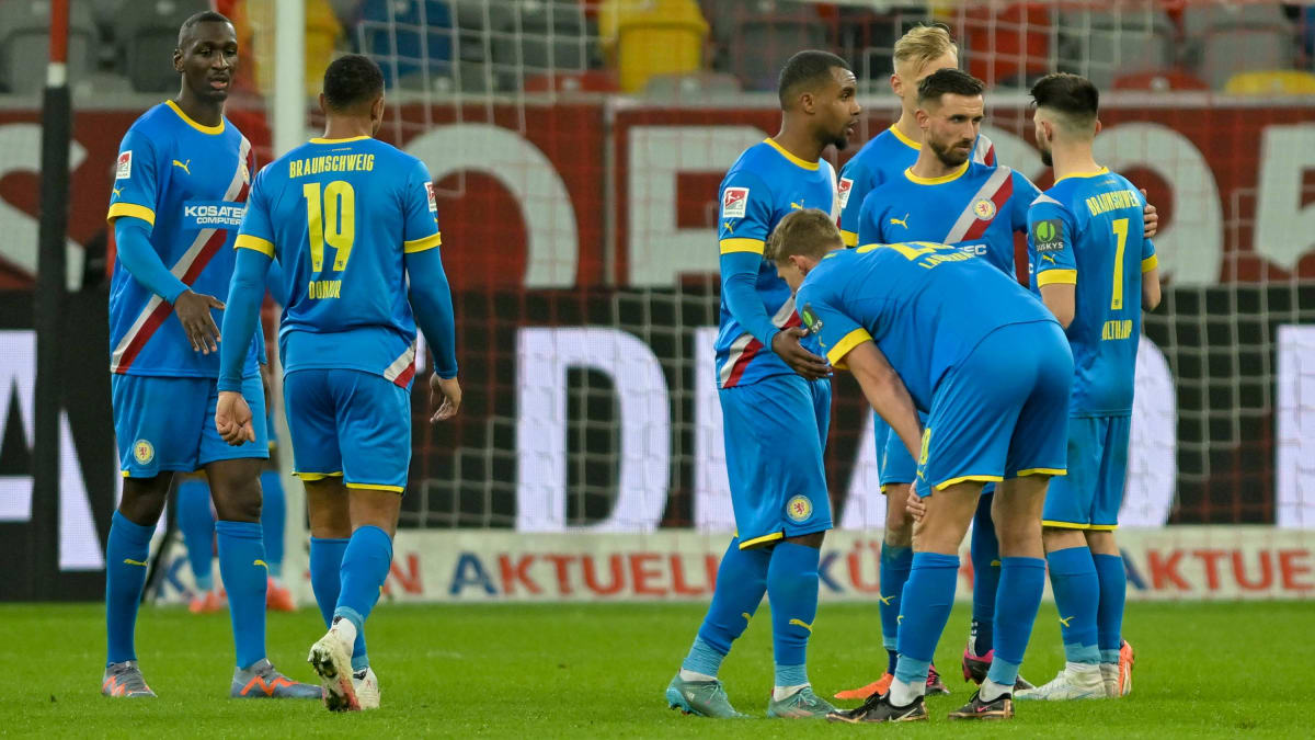 Eintracht Braunschweig Trending Why Is Trending