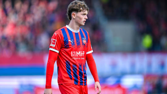 "Wir versuchen, eine Bindung herzustellen": U-21-Cheftrainer Antonio Di Salvo über Neuling Paul Wanner.