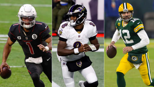 Crunch Time in Week 17: Kyler Murray (li.) und Lamar Jackson (Mitte) wollen noch in die Play-offs, Aaron Rodgers (re.) will das Freilos sowie volles Heimrecht sichern.