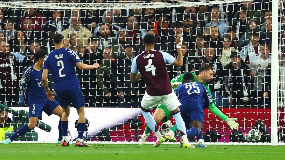 Erst Tunnler, dann Wackler: Rashford legt nach tollem Solo auf