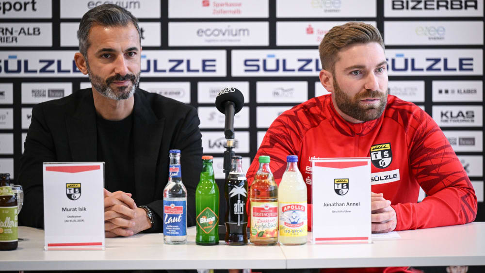 Trainer Murat Isik (links) und Manager Jonathan Annel feilen am Kader für die neue Spielzeit