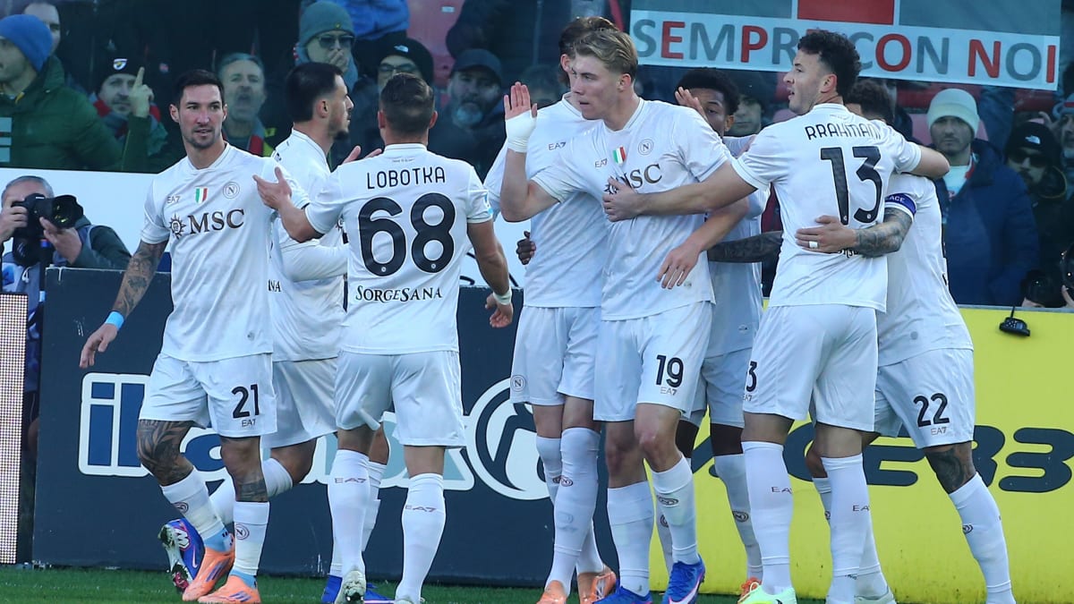 Matchwinner-H-jlund-Napoli-setzt-Inter-im-Titelrennen-unter-Druck