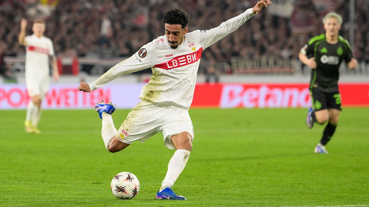 Tiago Tomas gets his dream draw