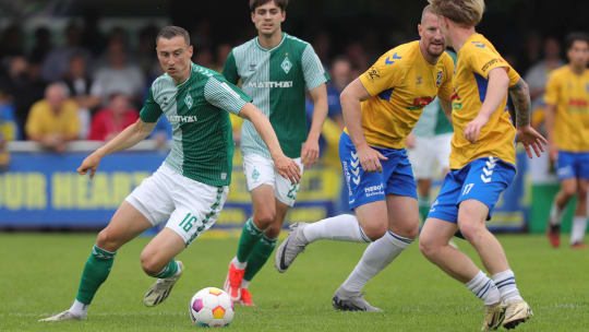 Der SV Werder Bremen II und der SV Todesfelde spielen künftig viertklassig.