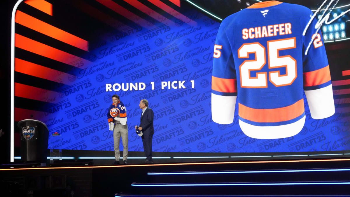 NHL-Draft-Schaefer-an-Nummer-eins-zu-den-Islanders