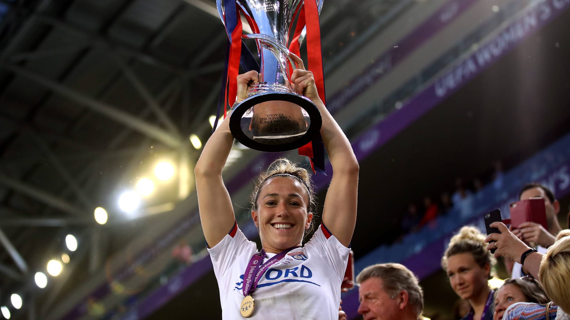 Lucy Bronze