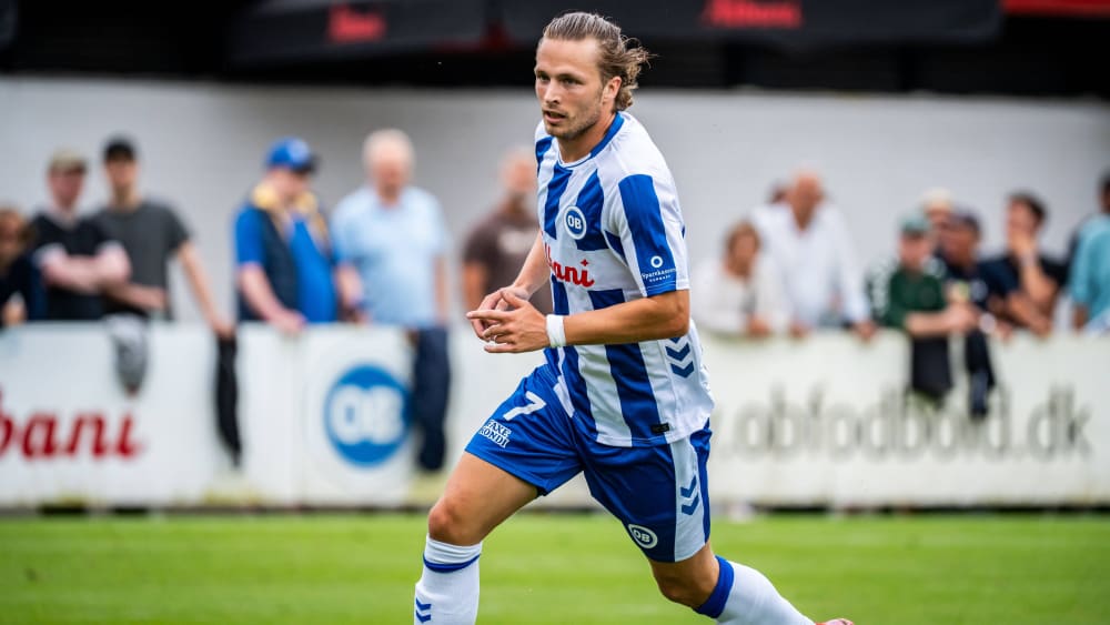 Fiete Arp traf beim Debüt für Odense, am Ende reichte es aber nur für einen Punkt.