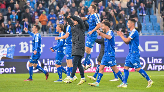 Der Aufsteiger hatte nach dem Derby-Sieg viel zu feiern.