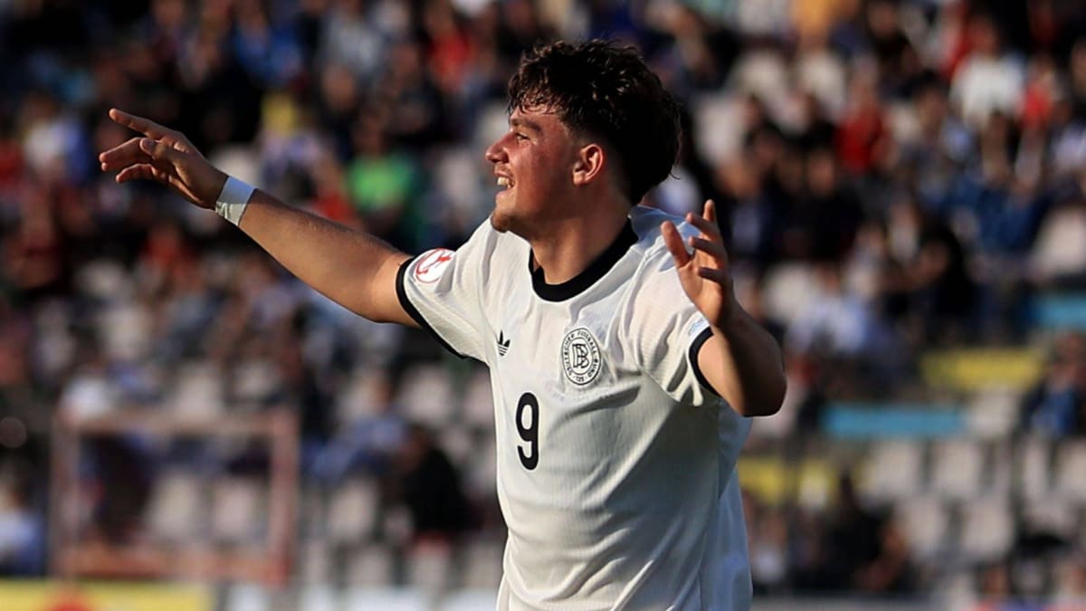 Schlenzer ins Kreuzeck als Vorentscheidung: Deutsche U17 schlägt Albanien