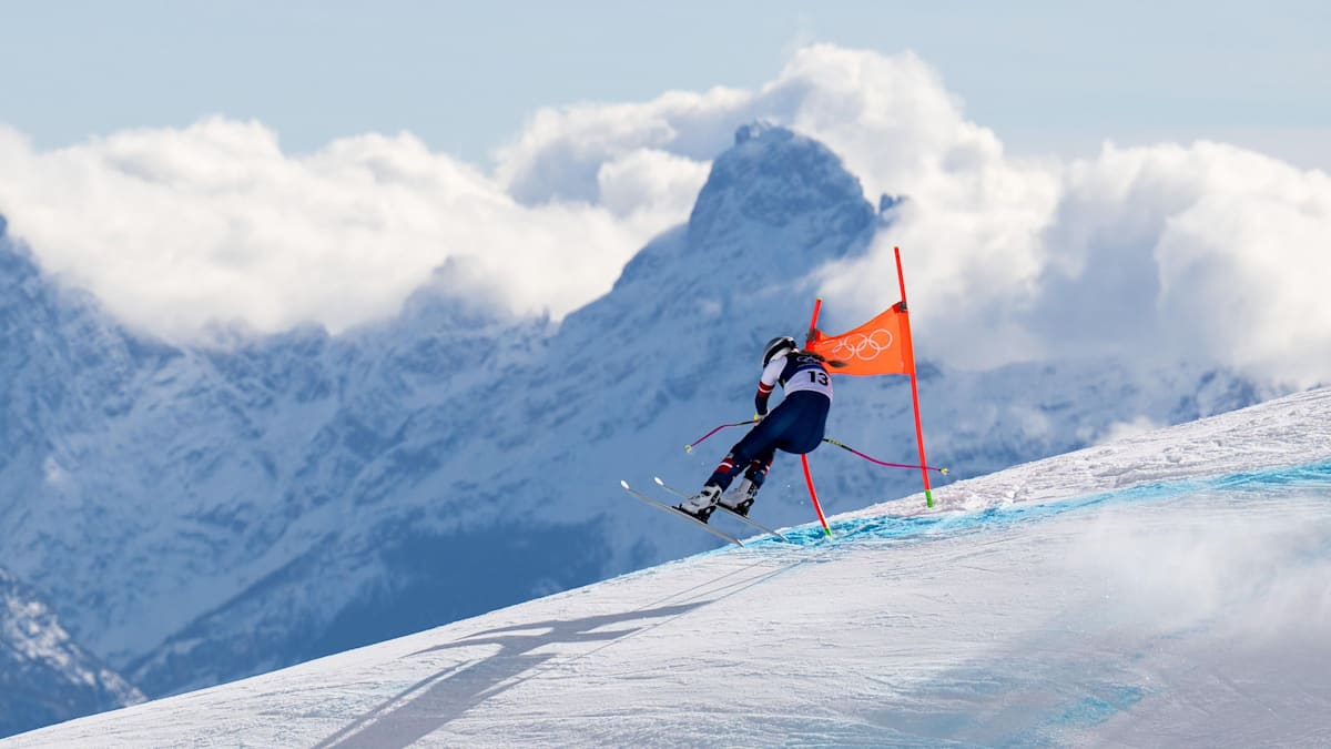 Lindsey-Vonn-st-rzt-bei-der-Olympia-Abfahrt-schwer