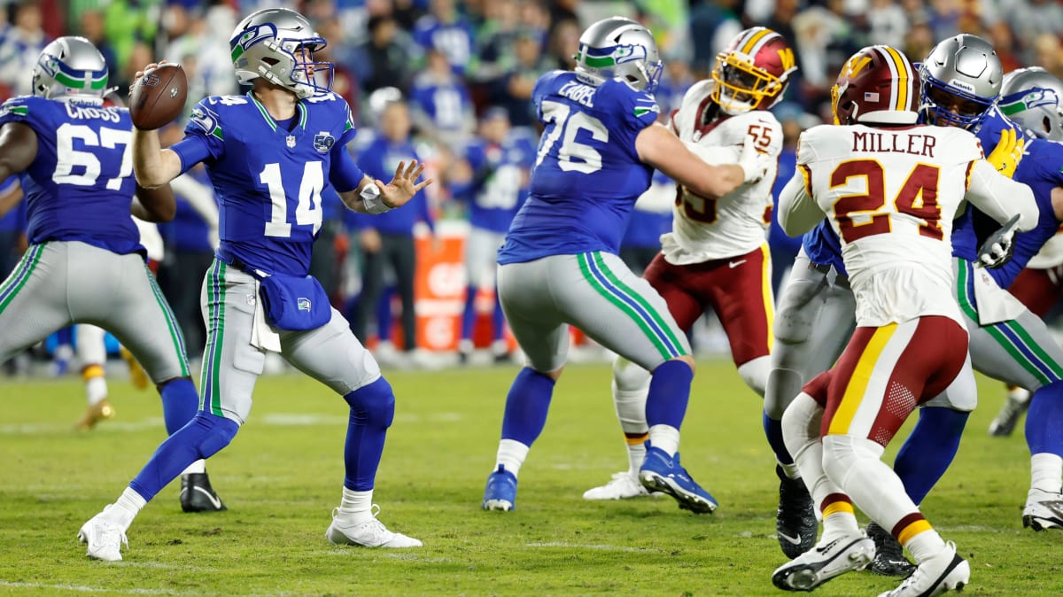 Darnold-dominiert-Washington-Erneute-Sorgen-um-Jayden-Daniels