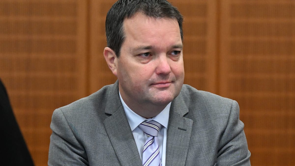 Gute-Karten-f-r-Osnabr-gge-und-den-DFB-im-gro-en-Steuerprozess