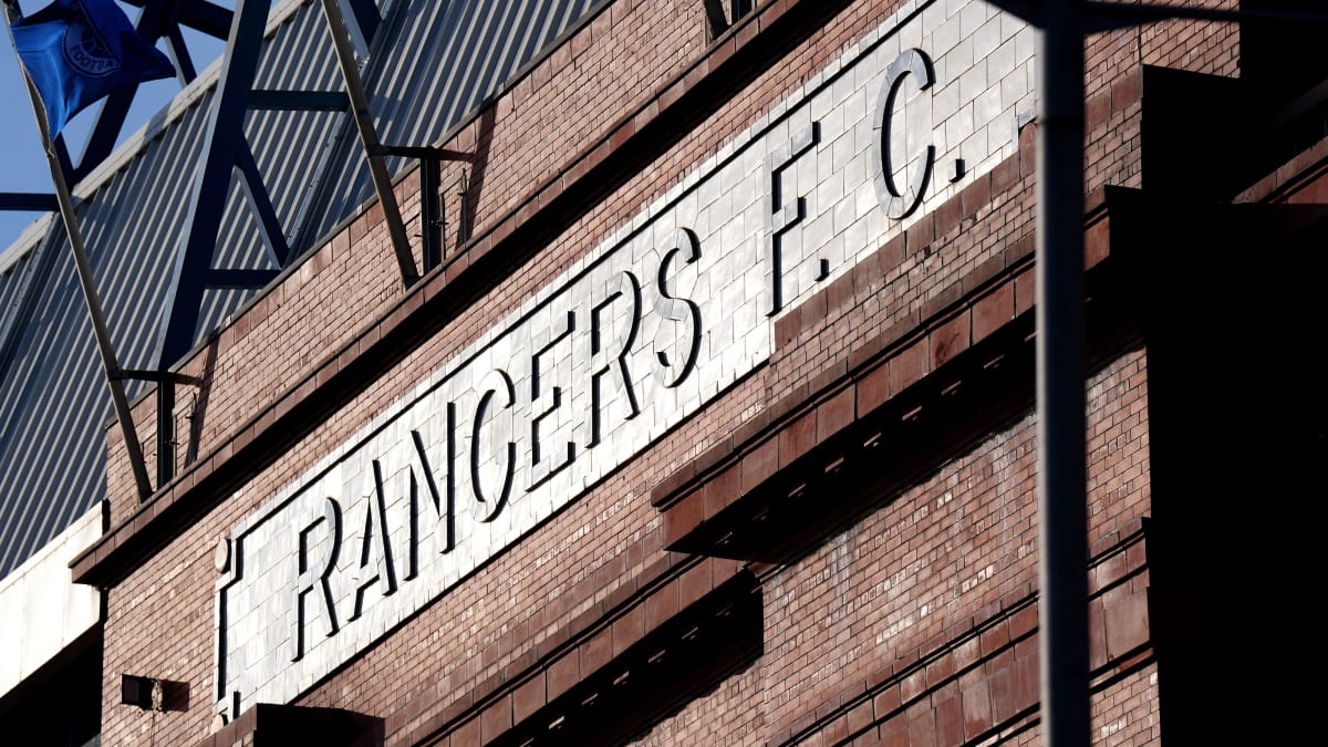 -Neue-ra-f-r-diesen-kultigen-Verein-49ers-Enterprises-bernimmt-die-Rangers
