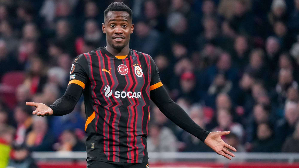 Michy Bathshuayi stürmt jetzt für Eintracht Frankfurt.