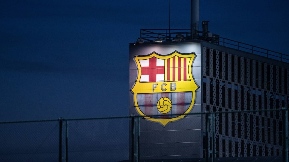 Spielen die Stars des FC Barcelona künftig mit "Spotify"-Trikots und im "Spotify Stadium"?