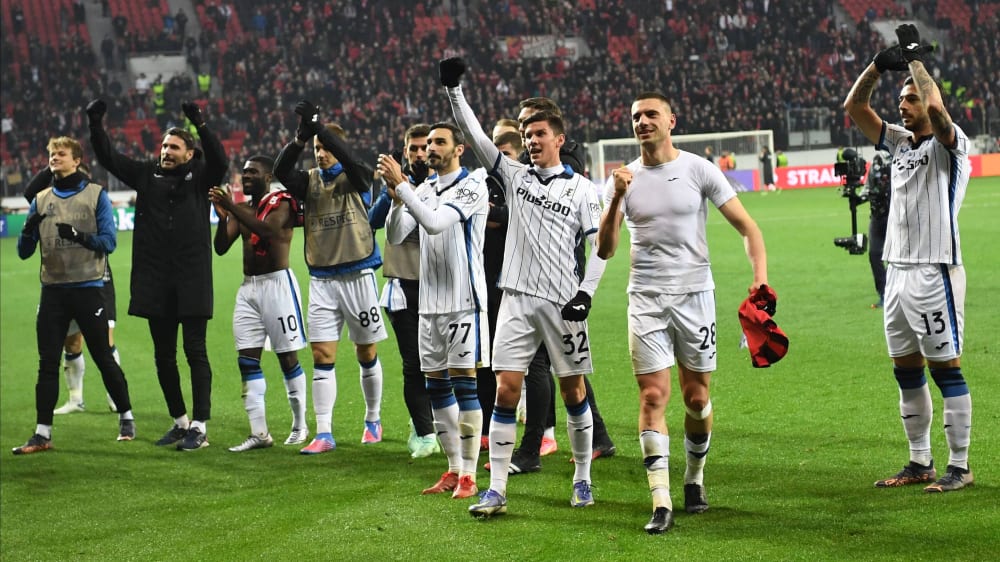 Der Traum vom Europa-League-Sieg lebt: Die Spieler von Atalanta Bergamo wollen auch gegen Leipzig feiern.
