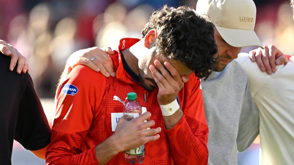 Dinkci zu Tränen gerührt: 