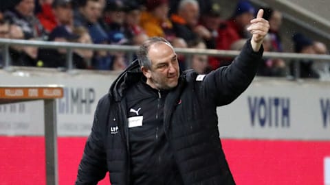 Sechs Punkte auf den Relegationsplatz