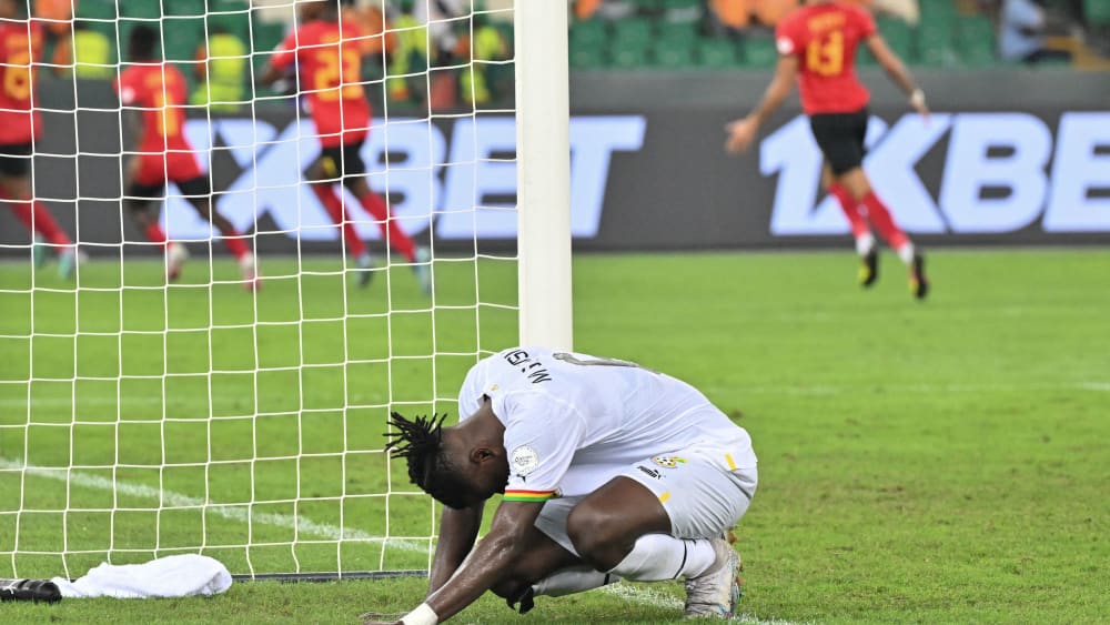 Enttäuschte Black Stars: Der späte Gegentreffer zum Ausgleich lässt Ghana nur noch eine kleine Chance auf das Achtelfinale.