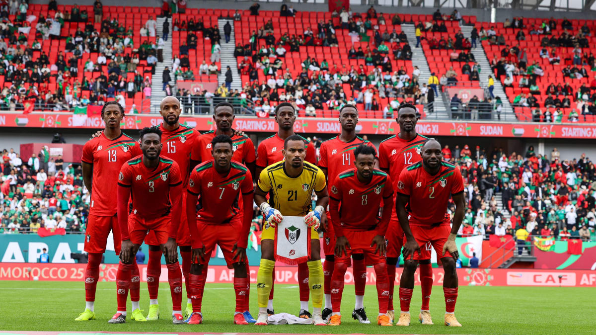 Offenbar-kostenloser-Eintritt-nach-Anpfiff-beim-Afrika-Cup