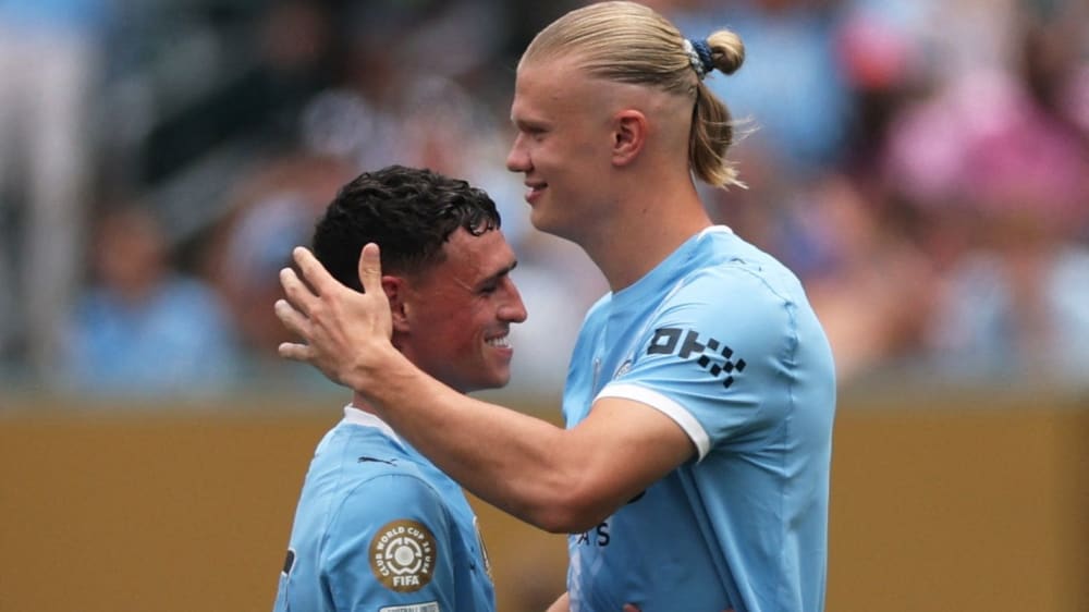 Phil Foden (li.) und Erling Haaland.