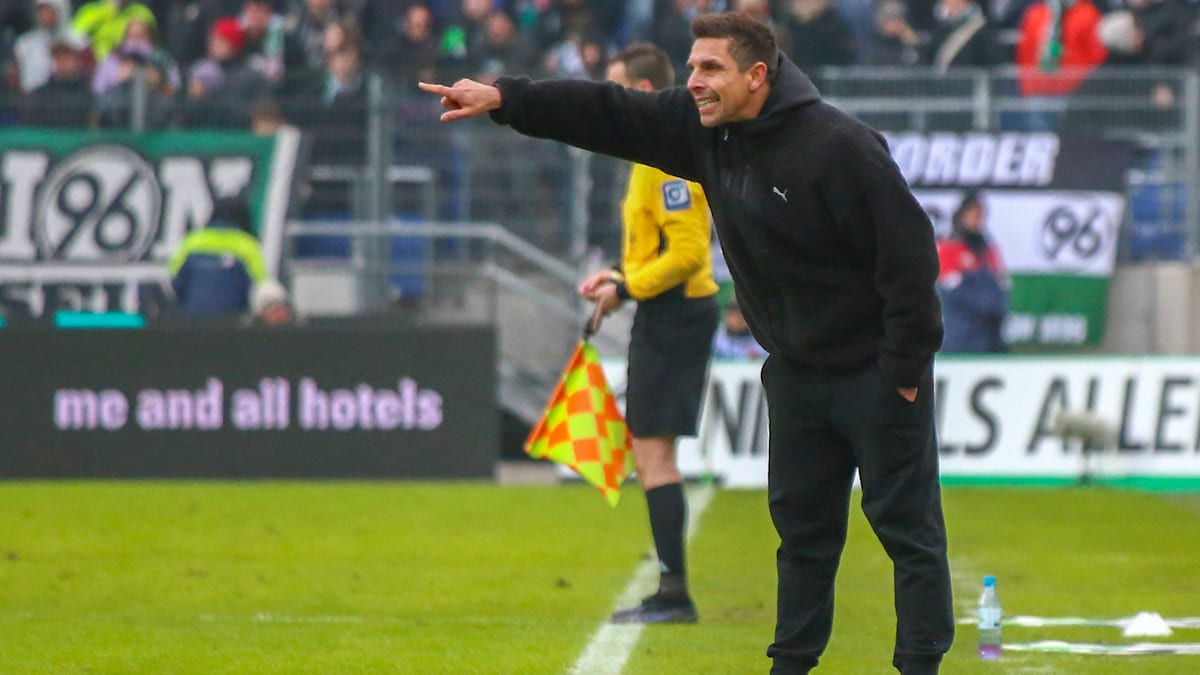 Rebbe-st-rkt-Rapp-Ich-fange-nicht-mit-Finger-Pointing-an-