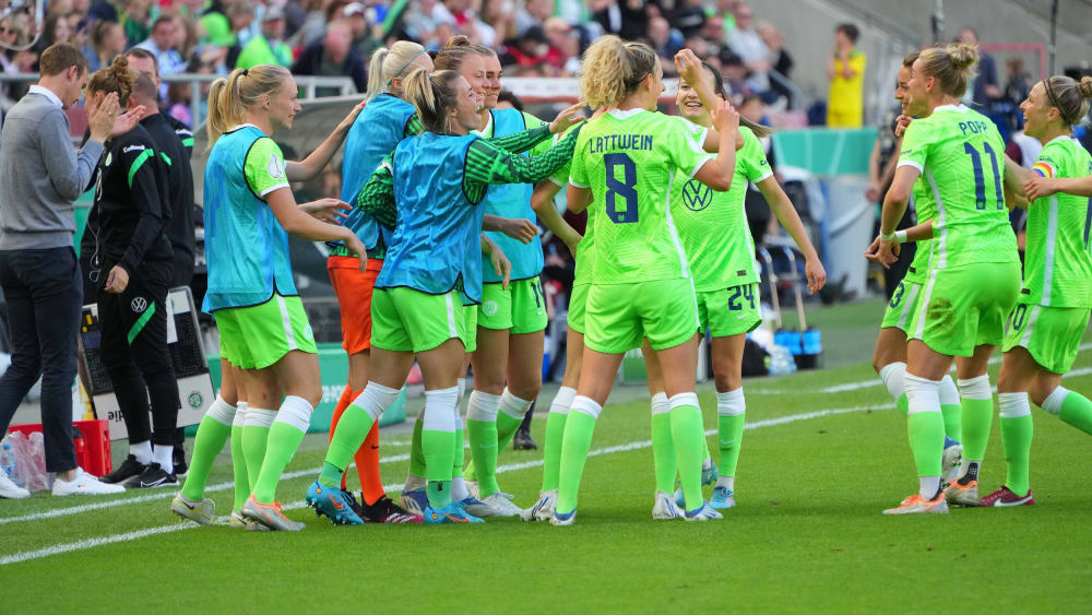 Verdiente Siegerinnen: die Frauen des VfL Wolfsburg.