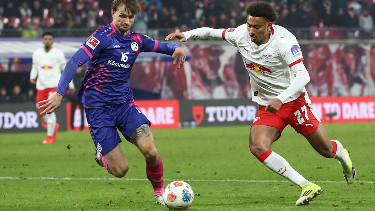 Wen-trifft-es-Mainz-kann-nur-drei-der-vier-Neuzug-nge-bei-der-UEFA-melden