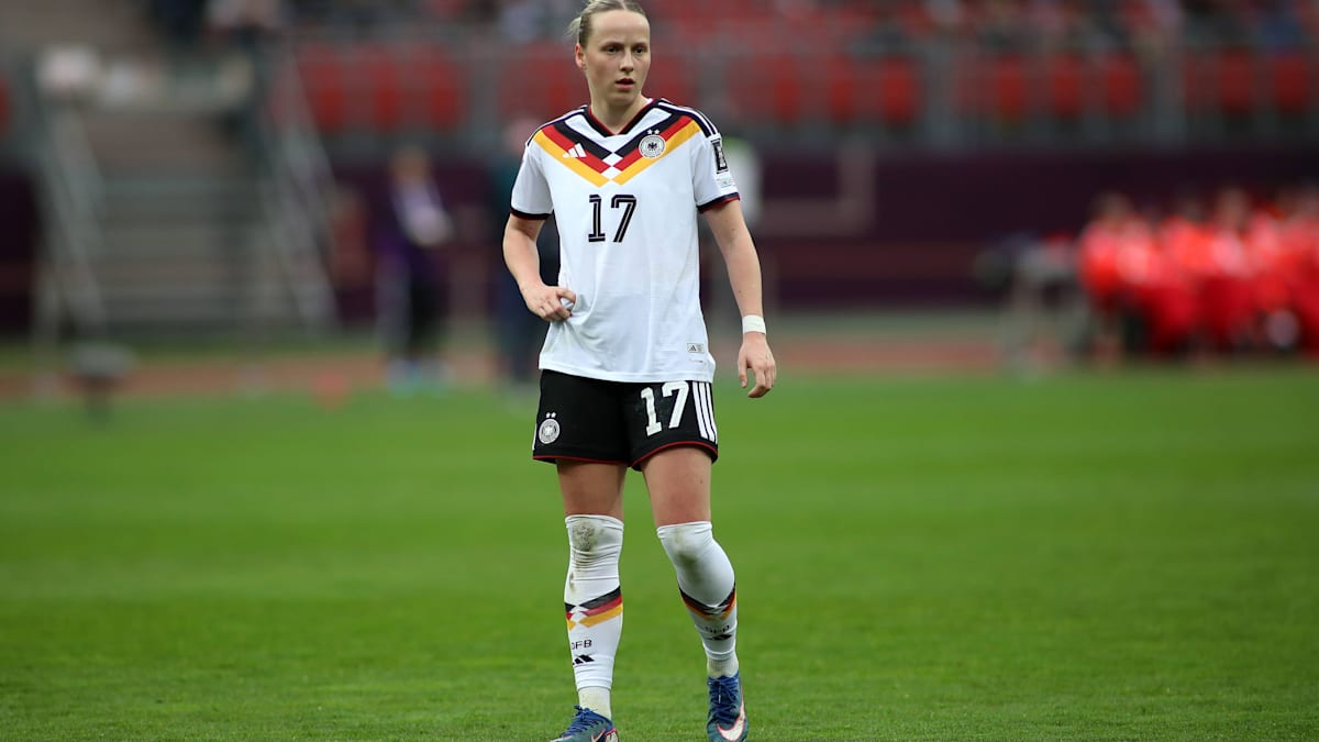 Außenverteidigerinnen anders postiert: Wücks Reaktion auf die Überraschung