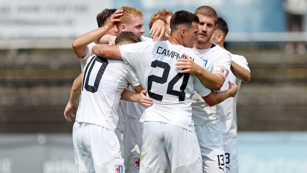 Freude bei der SG Barockstadt über drei wichtige Punkte gegen den SV Eintracht Trier. (Archivbild)