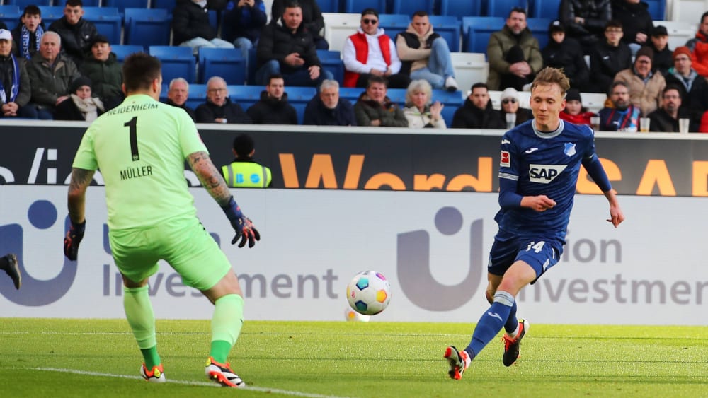 Auch Maximilian Beier verzweifelte an FCH-Keeper Kevin Müller.