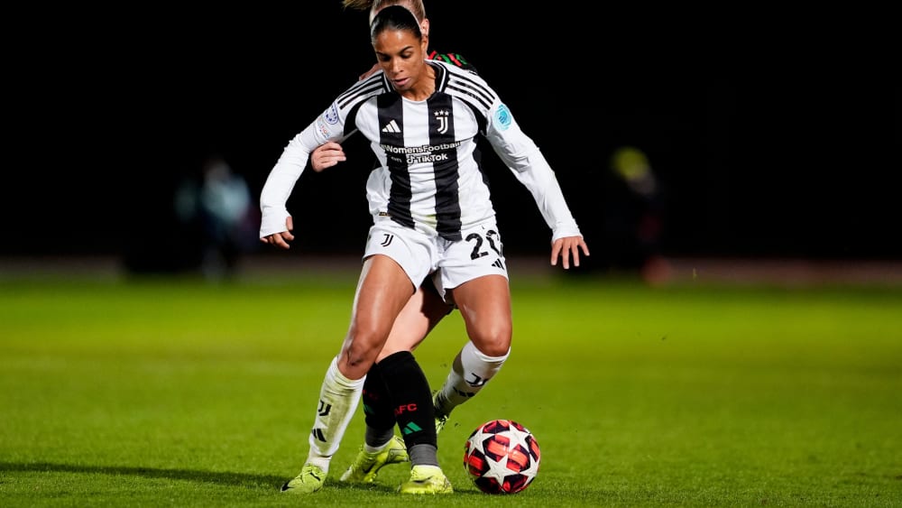 [Bild: 8e850456-ef25-46bf-aa72-a074b46fbe44.jpg]