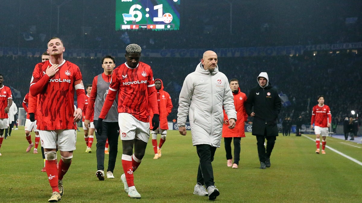 -Sch-me-mich-in-Grund-und-Boden-Lieberknecht-kritisiert-Nicht-Leistung-