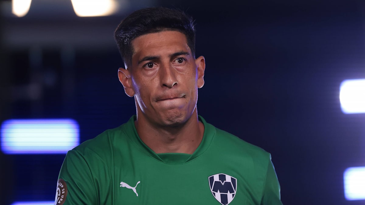 Andrada rastet aus: Saragossas Keeper schlägt Gegenspieler