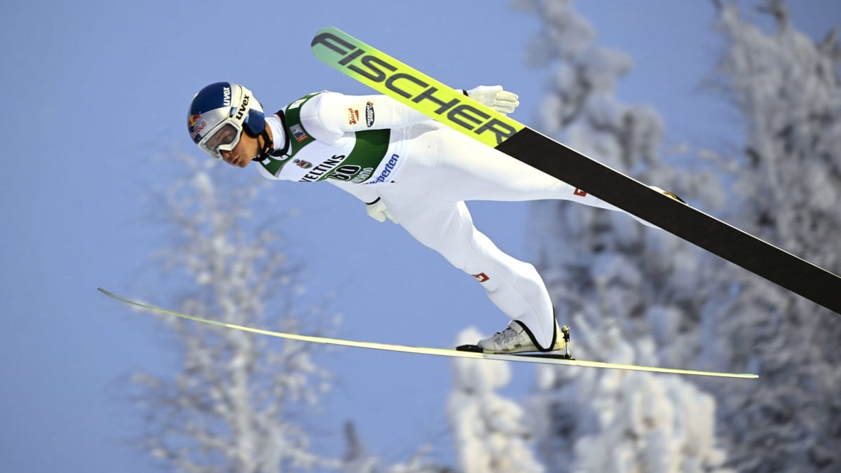 NoKo-Auftakt-in-Kuusamo-Schmid-knapp-hinter-Lamparter-Zweiter