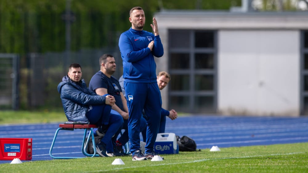 Steht künftig in der Regionalliga an der Seitenlinie: Der bisherige U-17-Trainer Rejhan Hasanovic übernimmt die U 23 von Hertha BSC.