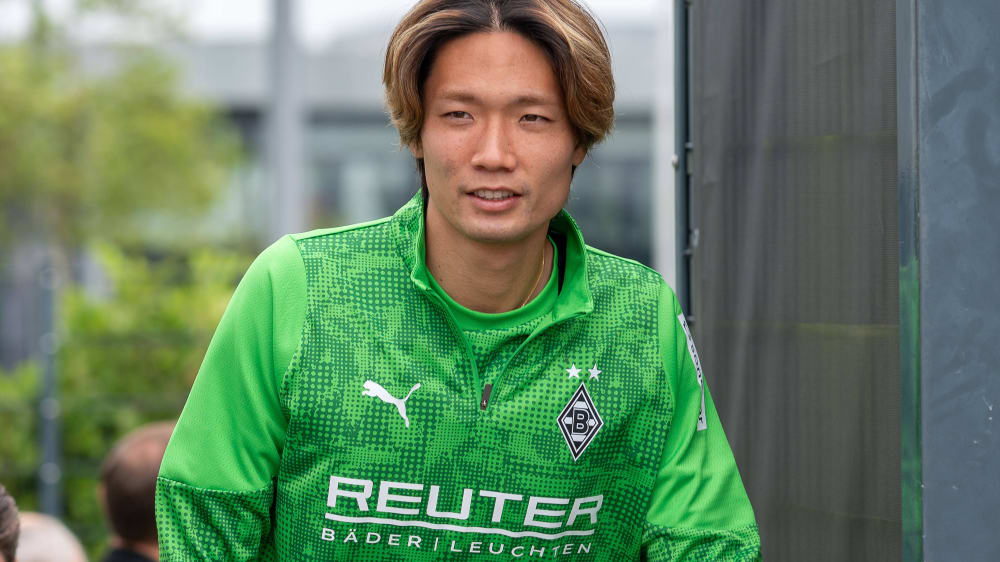  Ko Itakura.