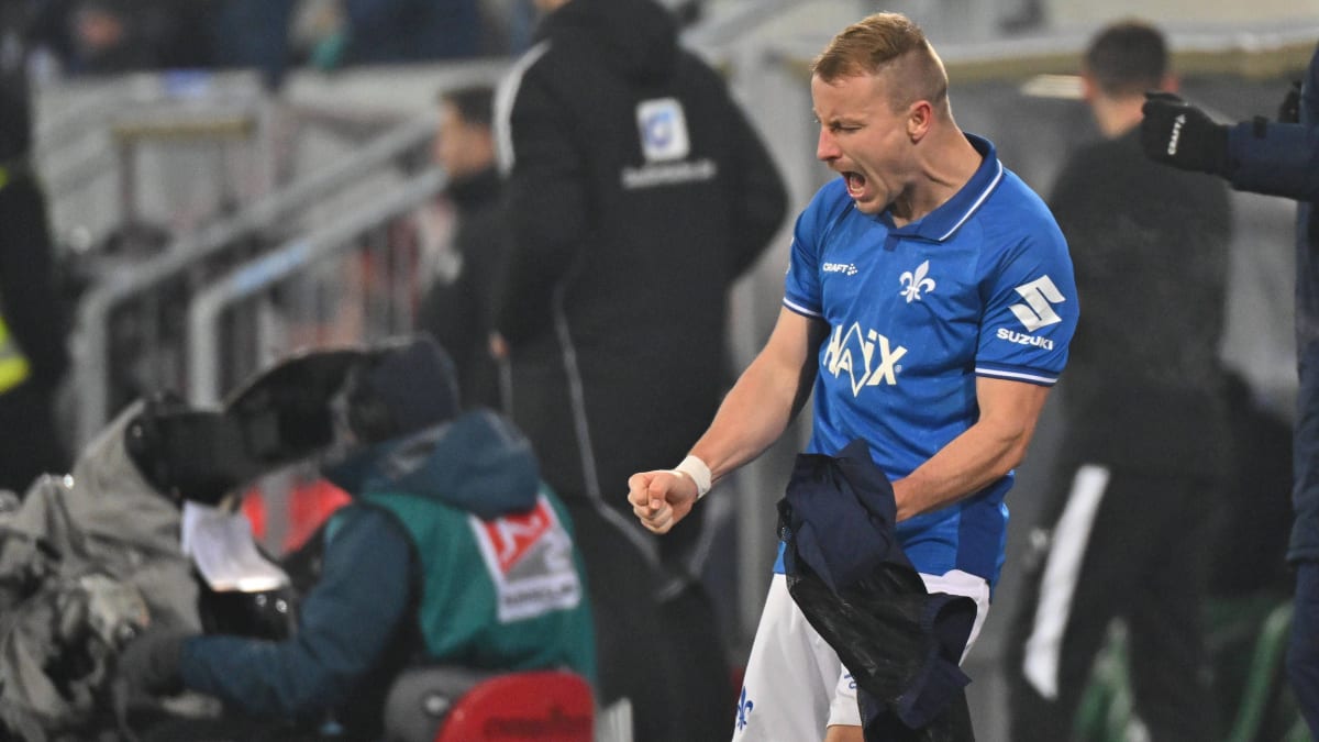 Rekordspieler-Holland-Mehr-als-eine-sch-ne-Randnotiz