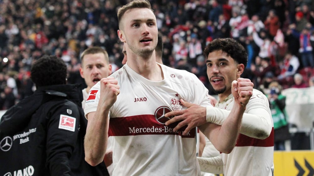 Gefeierter Mann: Stuttgarts Stürmer Sasa Kalajdzic ist beim 3:2 gegen Gladbach der Matchwinner gewesen.